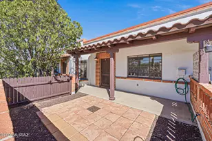 515 S La Canada Dr, Green Valley, AZ 85614 - Photo 6