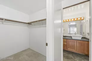 1121 N Abrego Dr, Green Valley, AZ 85614 - Photo 32