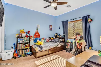 7689 E Fair Meadows Loop, Tucson, AZ 85756 - Photo 14