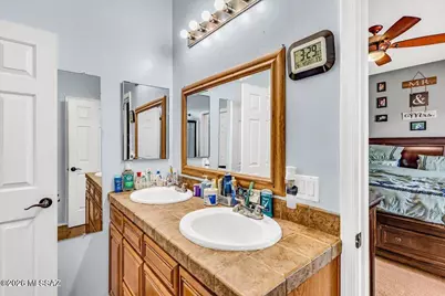 7689 E Fair Meadows Loop, Tucson, AZ 85756 - Photo 4