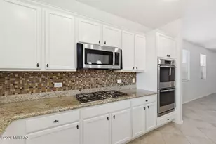 12088 N Meditation Dr, Marana, AZ 85658 - Photo 10