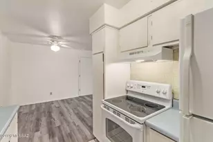 461 W Yucca Ct, Tucson, AZ 85704 - Photo 8