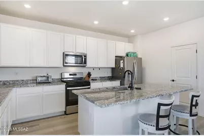 5836 W Pinto Loop, Tucson, AZ 85742 - Photo 4