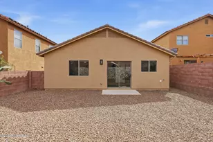 690 W Desert Blossom Dr, Green Valley, AZ 85614 - Photo 38