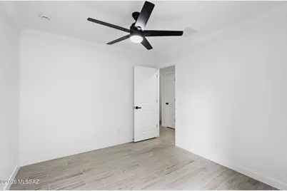 690 W Desert Blossom Drive, Green Valley, AZ 85614 - Photo 28