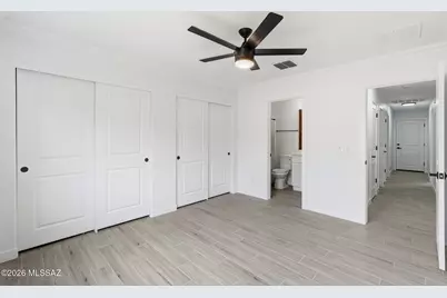 690 W Desert Blossom Drive, Green Valley, AZ 85614 - Photo 20