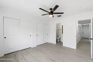 690 W Desert Blossom Dr, Green Valley, AZ 85614 - Photo 20