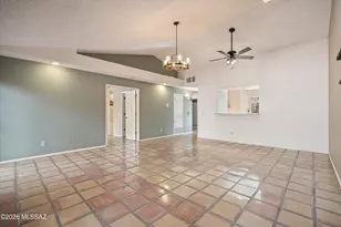 1351 E Stoney Canyon Cir, Tucson, AZ 85737 - Photo 14