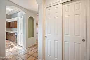 1351 E Stoney Canyon Cir, Tucson, AZ 85737 - Photo 30