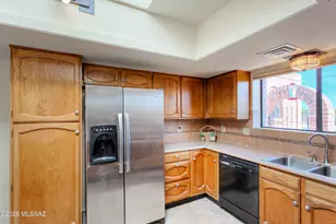 1811 W Placita De Las Fincas, Green Valley, AZ 85622 - Photo 10