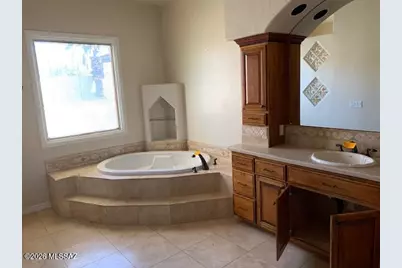 3881 E Placita De Peri, Tucson, AZ 85718 - Photo 4