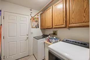 10056 E Domenic Ln, Tucson, AZ 85730 - Photo 32