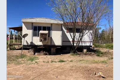 135 E Via Papaya, Huachuca City, AZ 85616 - Photo 2