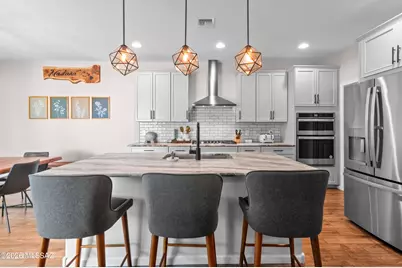 10268 E Encinas Trail, Tucson, AZ 85747 - Photo 2