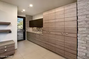 6830 N Hole-In-The-Wall Way, Tucson, AZ 85750 - Photo 32