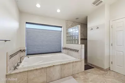 962 E Calle Mariposa, Tucson, AZ 85718 - Photo 24