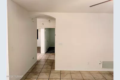 1678 E Saint Apollonia Street, Tucson, AZ 85713 - Photo 10