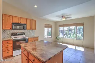 62834 E Flower Ridge Dr, Tucson, AZ 85739 - Photo 12