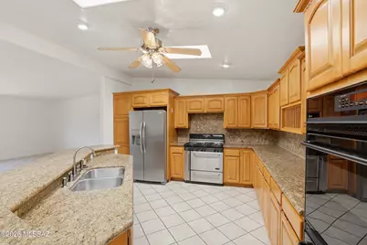 4024 E Santa Barbara Avenue, Tucson, AZ 85711 - Photo 12
