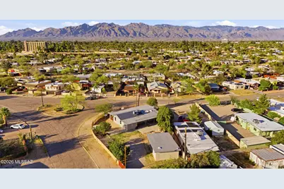 4024 E Santa Barbara Avenue, Tucson, AZ 85711 - Photo 36