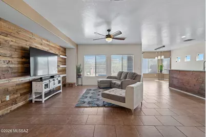 8120 N Wayward Star Drive, Tucson, AZ 85743 - Photo 4