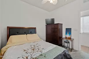 8120 N Wayward Star Dr, Tucson, AZ 85743 - Photo 18