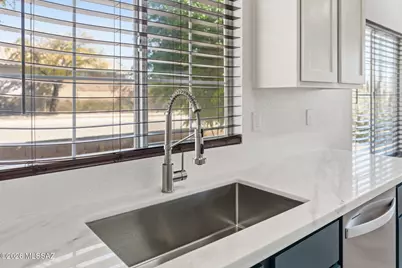 2626 W Desert Bluffs Court, Tucson, AZ 85742 - Photo 20