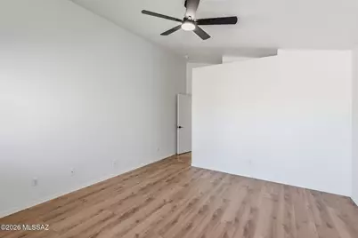 2626 W Desert Bluffs Court, Tucson, AZ 85742 - Photo 30