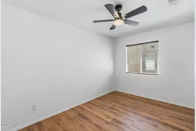 2626 W Desert Bluffs Court, Tucson, AZ 85742 - Photo 38