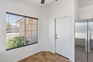 2626 W Desert Bluffs Ct, Tucson, AZ 85742 - Photo 26