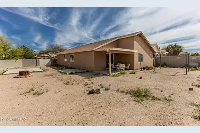 10206 E Desert Crossings Way, Tucson, AZ 85747 - Photo 32