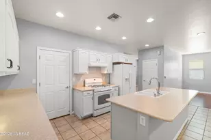 10134 S Azure Surrey Dr, Vail, AZ 85641 - Photo 20