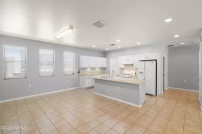 10134 S Azure Surrey Drive, Vail, AZ 85641 - Photo 8