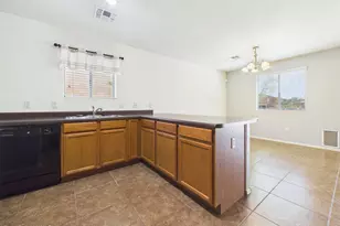 757 S Porter Routh Pl, Vail, AZ 85641 - Photo 8