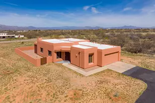 3203 W Thunder Pass Rd, Benson, AZ 85602 - Photo 2