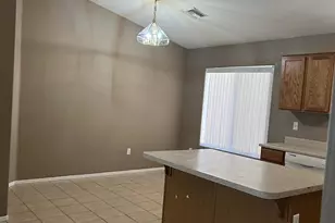 8855 N Moonfire Dr, Tucson, AZ 85743 - Photo 6