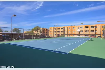 1810 E Blacklidge Drive #322, Tucson, AZ 85719 - Photo 2