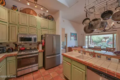8790 N Shadow Mountain Drive, Tucson, AZ 85704 - Photo 20