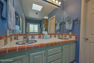 8790 N Shadow Mountain Dr, Tucson, AZ 85704 - Photo 26