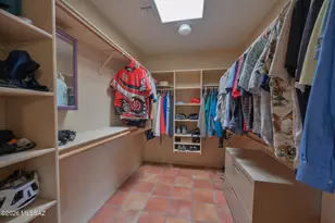 8790 N Shadow Mountain Dr, Tucson, AZ 85704 - Photo 24