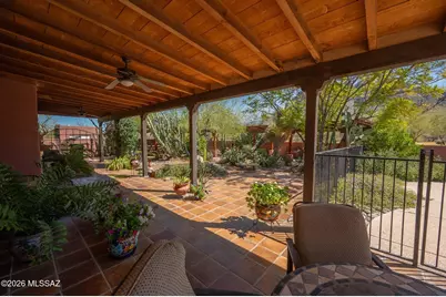 8790 N Shadow Mountain Drive, Tucson, AZ 85704 - Photo 32