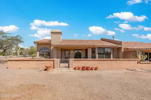 14045 N Desert Butte Dr, Oro Valley, AZ 85755 - Photo 30