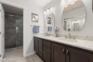 14045 N Desert Butte Dr, Oro Valley, AZ 85755 - Photo 18