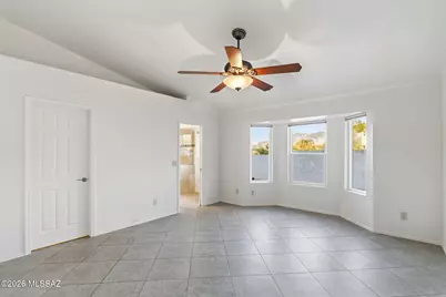 9960 N Roxbury Drive, Oro Valley, AZ 85737 - Photo 18