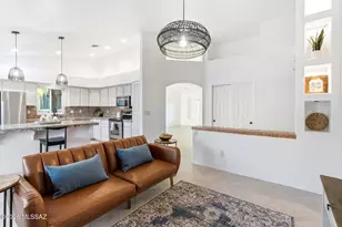 9960 N Roxbury Dr, Oro Valley, AZ 85737 - Photo 8