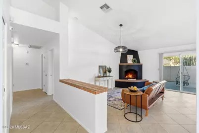 9960 N Roxbury Drive, Oro Valley, AZ 85737 - Photo 6