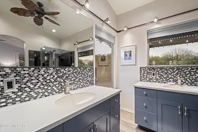 1556 W Periwinkle Place, Tucson, AZ 85737 - Photo 26