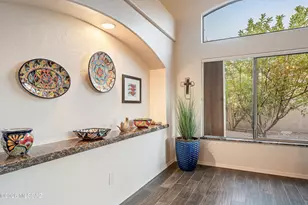 1556 W Periwinkle Pl, Tucson, AZ 85737 - Photo 8