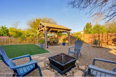 8846 N Willeta Drive, Tucson, AZ 85743 - Photo 32
