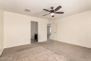 6033 S Kirtley Dr, Tucson, AZ 85706 - Photo 14